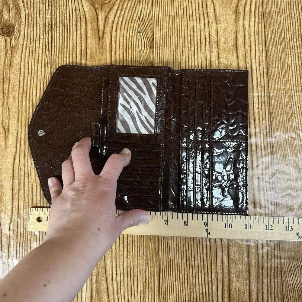Guess Trifold Wallet Embossed Faux Crocodile‎ Leather Brown Organizer